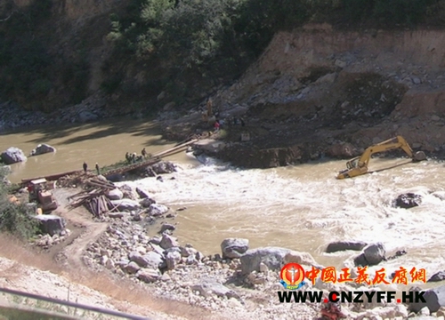 四川凉山官员保护伞联合采金沙老板疯狂淘金（图）