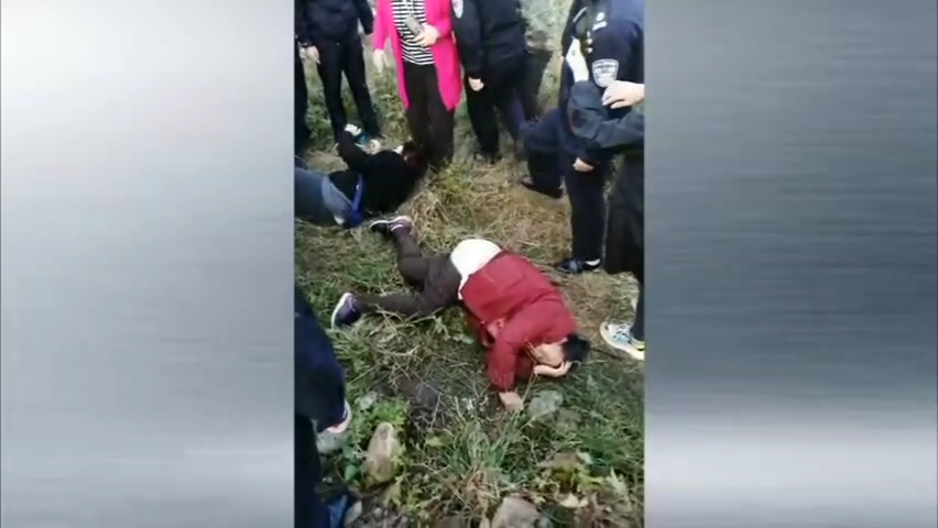 四川成都天彭街道副主任周世虎帶領100多名聯防隊員.png 四川成都天彭街道副主任周世虎帶領100多名聯防隊員.png