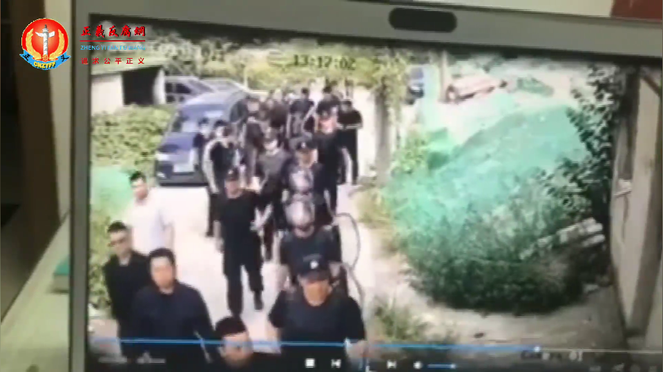 村民房屋被偷拆 一家十口人流落街上.png 村民房屋被偷拆 一家十口人流落街上.png