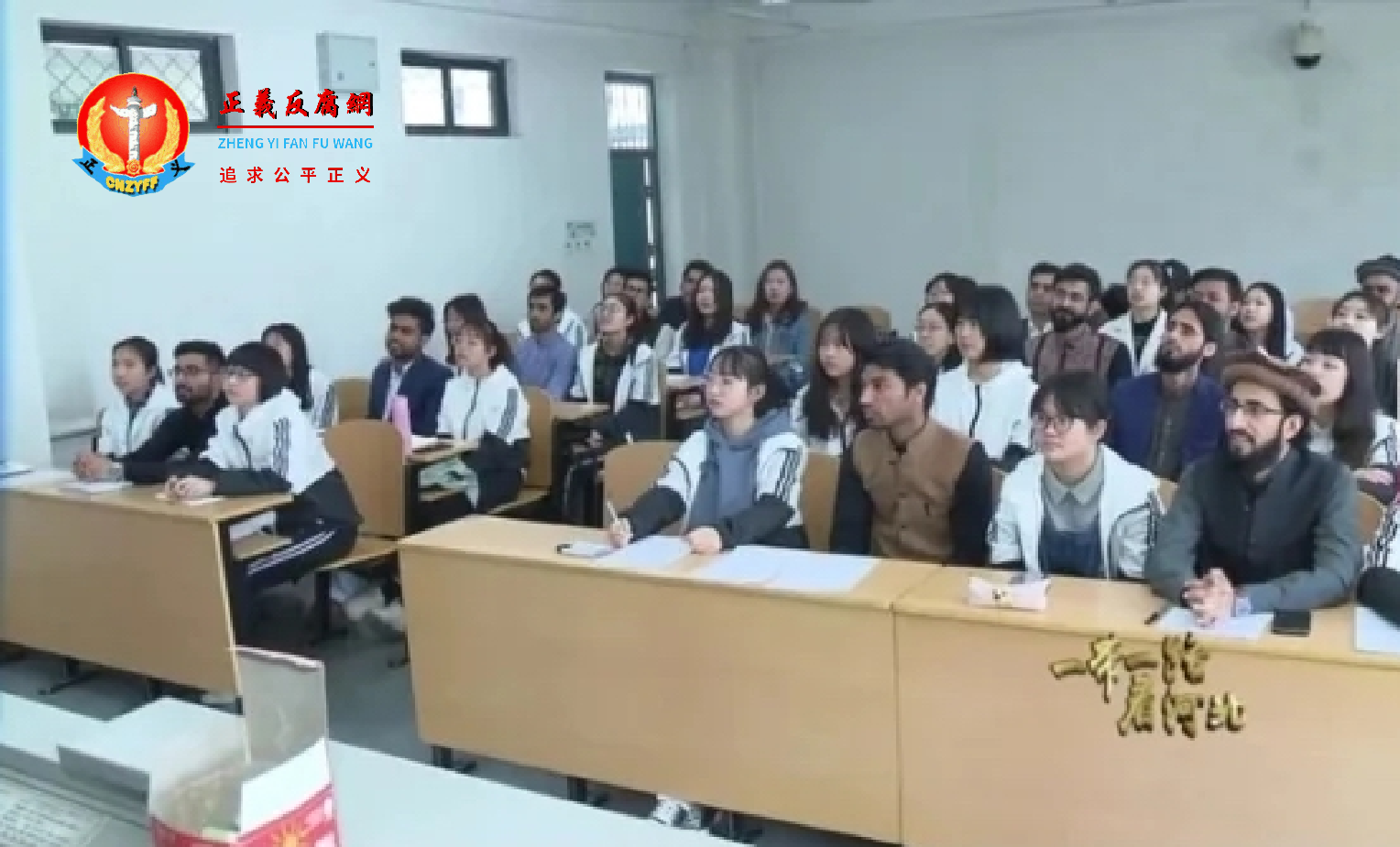 河北师范大学给外籍留学生配女伴引发讨论.png 河北师范大学给外籍留学生配女伴引发讨论.png