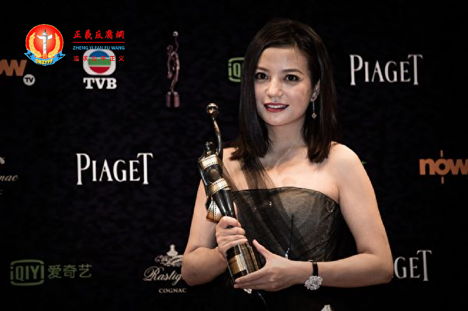 薇2015年获第34届香港电影金像奖影后资料照。.png 薇2015年获第34届香港电影金像奖影后资料照。.png