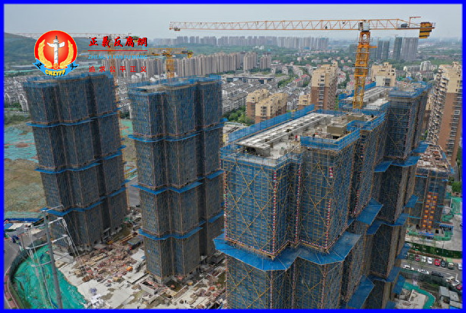 烂尾楼在中国多地出现,与此同时,业主集体停贷风暴越演越烈。图为2022年4月15日江苏一处建筑工地。.png 烂尾楼在中国多地出现,与此同时,业主集体停贷风暴越演越烈。图为2022年4月15日江苏一处建筑工地。.png